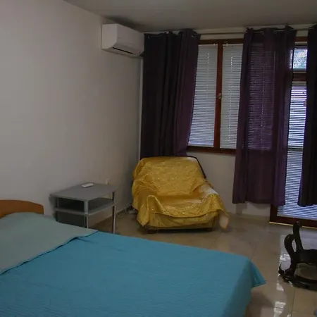 Apartmán Red Plaza Top Center *